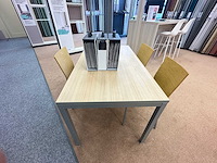 2 tafels met 5 pedrali stoelen - afbeelding 3 van  3