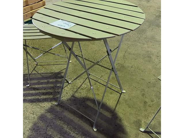 2 terrasstoelen en 1 tafel - afbeelding 3 van  4