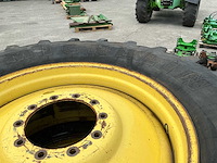 2 tractorwielen met 38 inch velgen – michelin 650/65 r38 / bkt 580/70 r38 - afbeelding 4 van  11