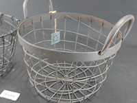 2 tuinmanden - afbeelding 3 van  5