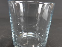 2 vaasjes - afbeelding 4 van  5