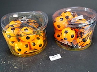 2 verpakkingen oranje lichtsnoeren met ballen - afbeelding 1 van  3
