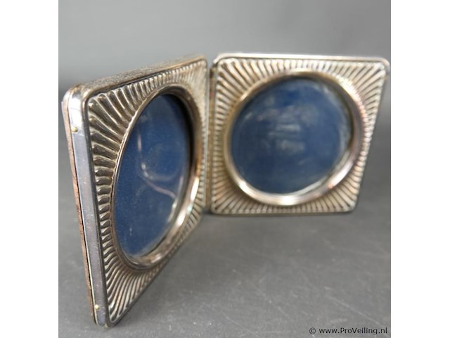 2 verzilverde fotolijstjes - afbeelding 3 van  5