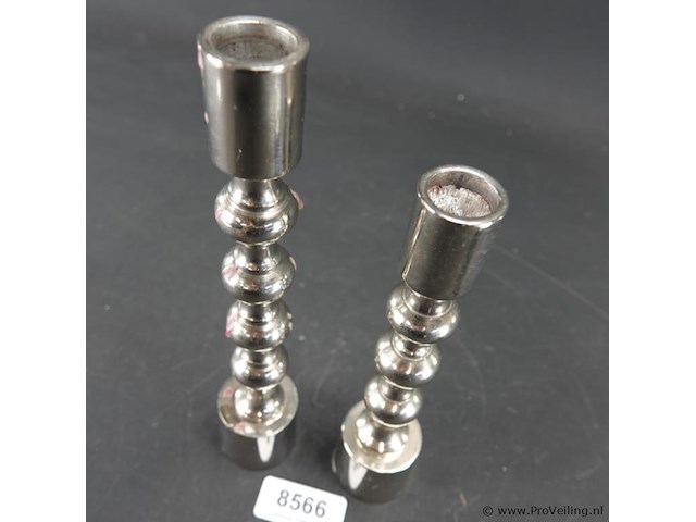 2 verzilverde kandelaren - afbeelding 3 van  5