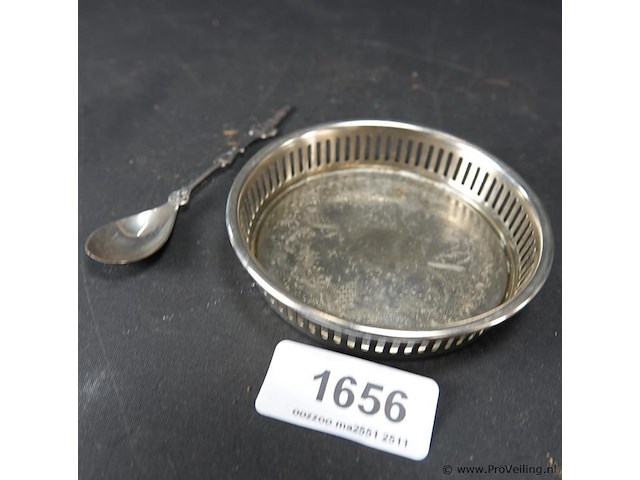 2 verzilverde objecten - afbeelding 1 van  5