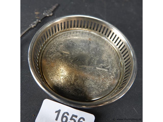 2 verzilverde objecten - afbeelding 3 van  5