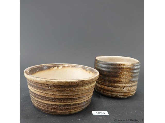 2 vintage keramieken cache-pots - afbeelding 2 van  5
