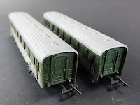 2 wagons in h0-schaal (vermoedelijk franse sncf-stijl uit de jaren 50 of 60) - afbeelding 3 van  5
