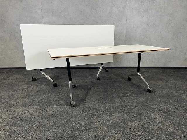 2 wilkhahn - klaptafel 180x80 - afbeelding 1 van  14