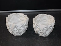 2 witte deco potjes in kr2