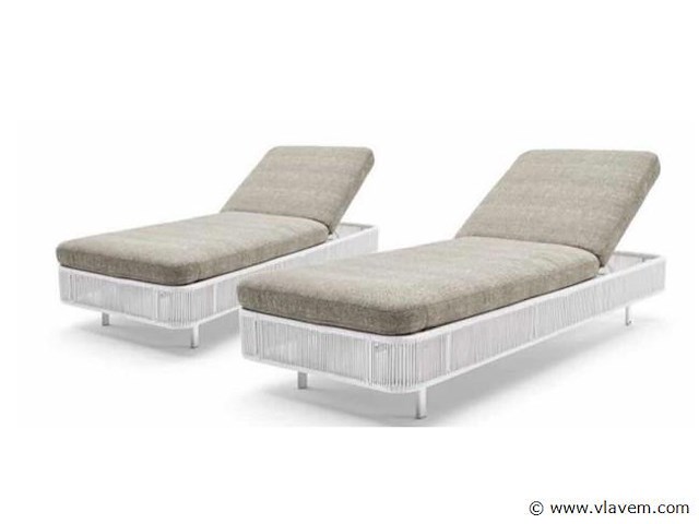 2 x 1 persoons ligbed met bijzettafel wit - afbeelding 1 van  7