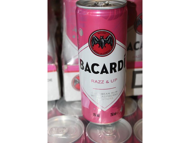 2 x 12 blikken bacardi cola razz & up 0,25cl. tht 2-2027. bod inclusief statiegeldwaarde van 3,60 euro. - afbeelding 2 van  2
