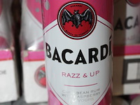 2 x 12 blikken bacardi cola razz & up 0,25cl. tht 2-2027. bod inclusief statiegeldwaarde van 3,60 euro. - afbeelding 2 van  2