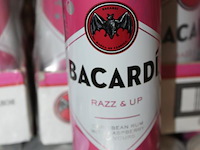 2 x 12 blikken bacardi cola razz & up 0,25cl. tht 2-2027. bod inclusief statiegeldwaarde van 3,60 euro. - afbeelding 2 van  2