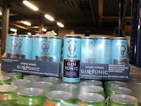 2 x 12 blikken bombay sapphire gin tonic 0,25cl. tht 9-2026. bod inclusief statiegeldwaarde van 3,60 euro. - afbeelding 1 van  2
