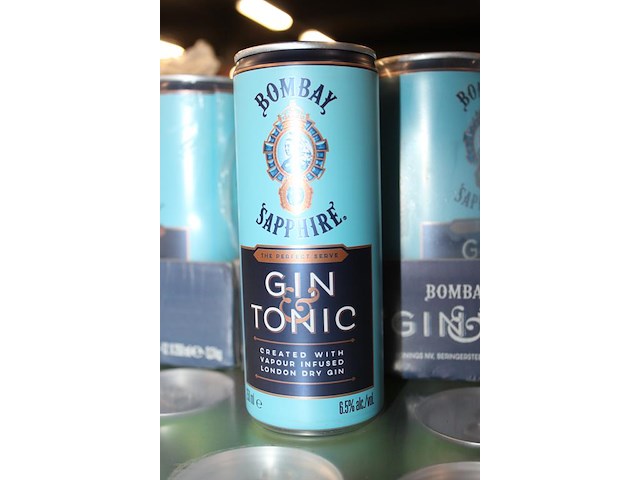 2 x 12 blikken bombay sapphire gin tonic 0,25cl. tht 9-2026. bod inclusief statiegeldwaarde van 3,60 euro. - afbeelding 2 van  2