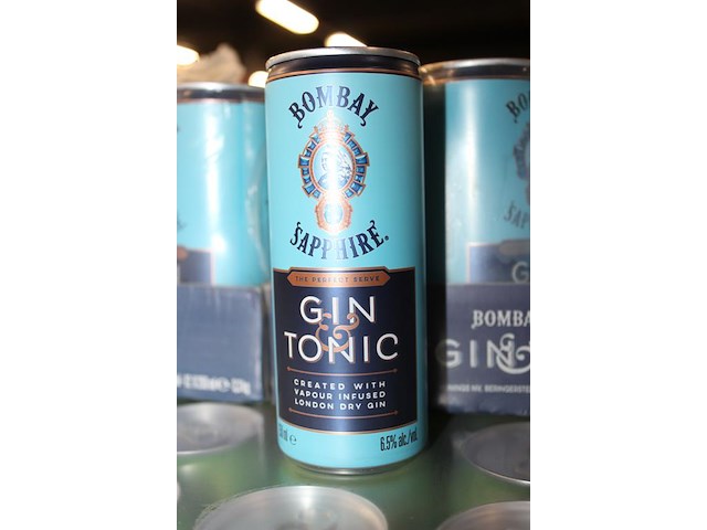 2 x 12 blikken bombay sapphire gin tonic 0,25cl. tht 9-2026. bod inclusief statiegeldwaarde van 3,60 euro. - afbeelding 2 van  2