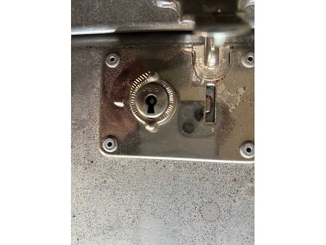 2 x grote aluminium koffers . (2x) - afbeelding 8 van  8