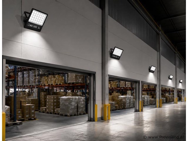 2 x led floodlight 600w – 6400k koud wit - zwart – ip65 – borneo-600 - afbeelding 1 van  5