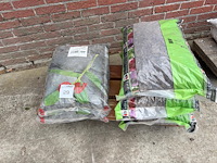 2 zakken canadian slate black, 3 zakken lava 8/16
