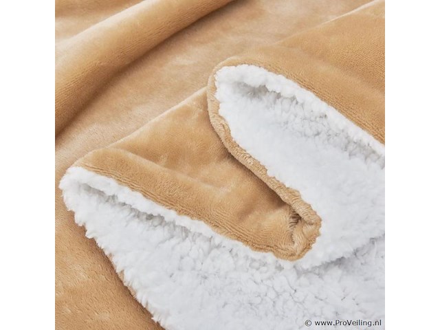 2 zijdige fleecedeken camel 150 x 200cm - afbeelding 3 van  4