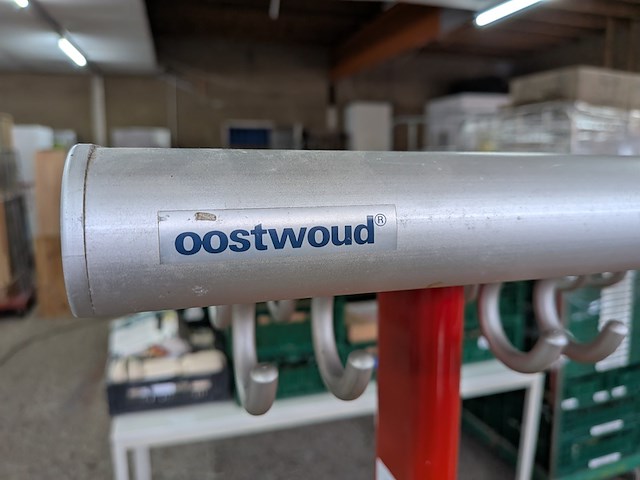 2-zijdige zitbank met kledinghaakjes - afbeelding 7 van  7