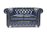 2-zits bank chesterfield, brighton, blauw - afbeelding 1 van  4