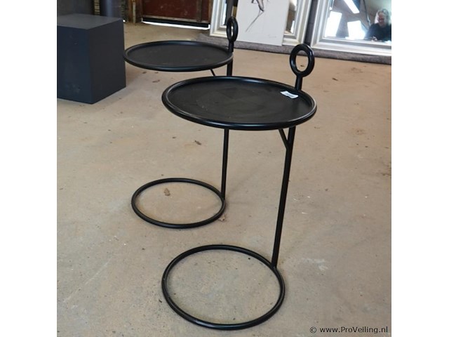 2 zwarte metalen bijzettafels - afbeelding 3 van  5