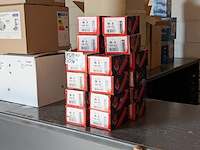20 doos a 100 stuks spreidplug m-8 cloverfix - afbeelding 1 van  12