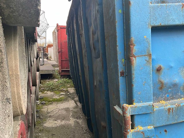 20 ft. opslagcontainer “blauw” met scheepstrossen - afbeelding 7 van  8