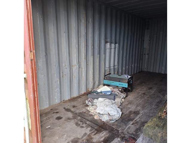 20 ft zeecontainer met inhoud - afbeelding 9 van  10