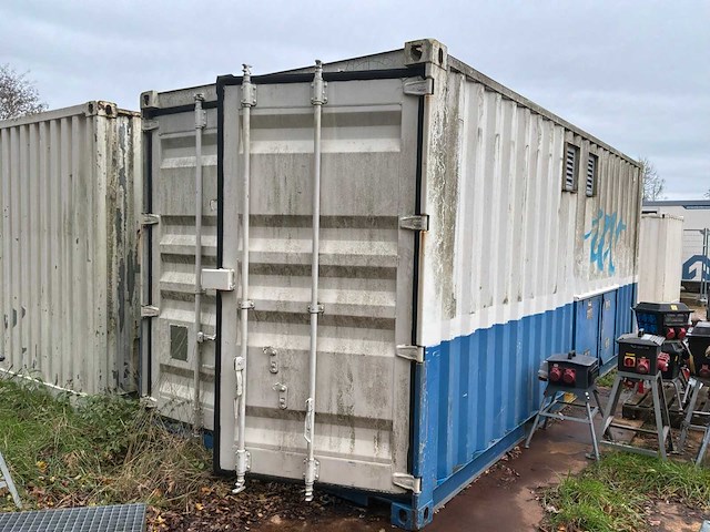 20 ft zeecontainer - afbeelding 14 van  18