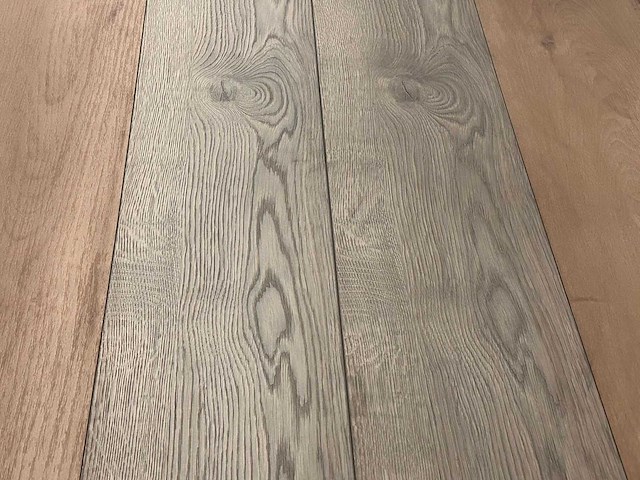 20 m2 mixpallet laminaat plank - afbeelding 1 van  3