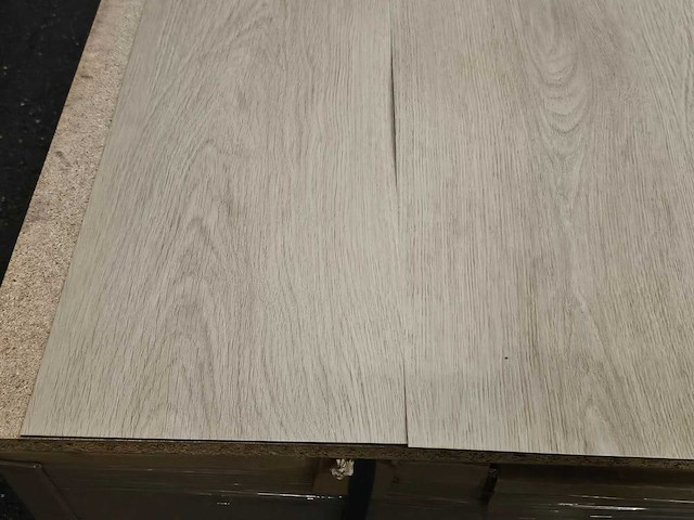 20 m2 pvc dryback stroken - 1524 x 228 x 2,5 mm - afbeelding 2 van  3