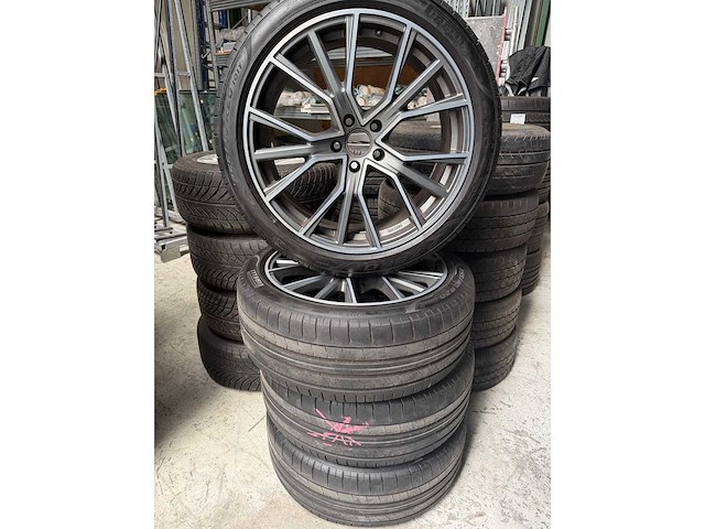 20” pirelli audi a6 autoband (4x) - afbeelding 1 van  5