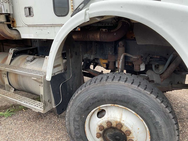 200 freightliner vrachtwagen - afbeelding 1 van  20