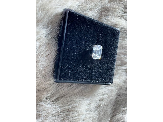 2.00 karaat emerald (gecertificeerd) - afbeelding 2 van  9