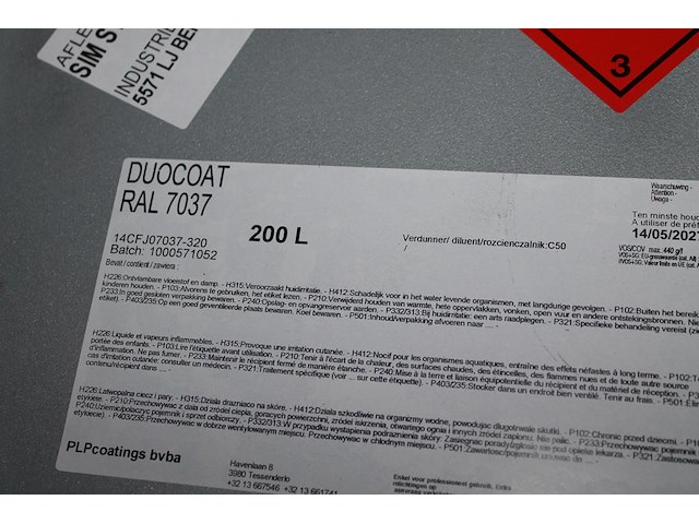 200 liter vat / drum verf duocoat ral7037. tht 5-2027. let op: kavel is onderdeel van combinatiekavel u036. onderdeel van combinatiekavel combinatie van 3 drums verf duocoat en 2 drums primer fosfozink er ral7037. kavels u031 t/m u035 - afbeelding 3 van  3