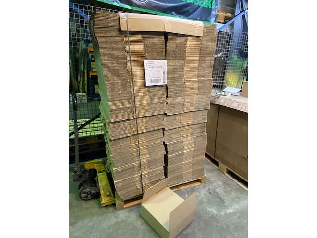 200 verzenddozen 39x39x14cm dubbelgolf bruin - afbeelding 1 van  3
