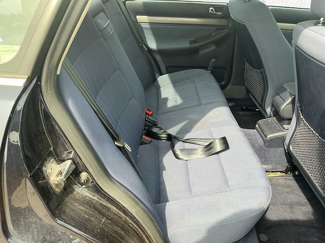 2000 - audi - a4 limousine - 1.8 5v advance - personenauto - afbeelding 7 van  11