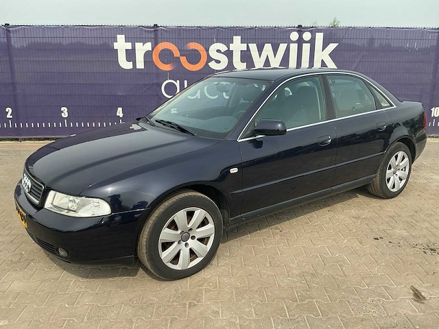 2000 - audi - a4 limousine - 1.8 5v advance - personenauto - afbeelding 1 van  11