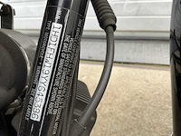 2000 - harley davidson - tour - flhpi - road king police edition motorfiets met lichte schade - afbeelding 13 van  22