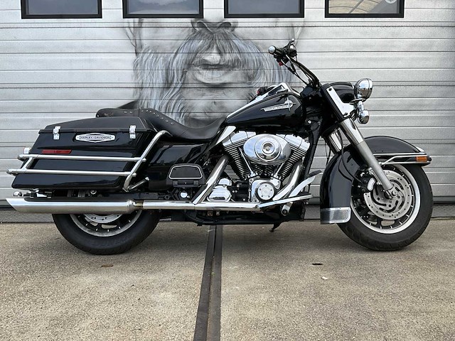 2000 - harley davidson - tour - flhpi - road king police edition motorfiets met lichte schade - afbeelding 17 van  22