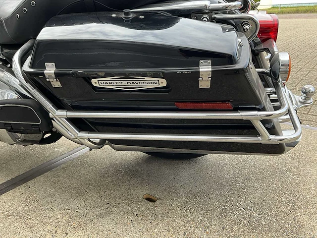 2000 - harley davidson - tour - flhpi - road king police edition motorfiets met lichte schade - afbeelding 11 van  22