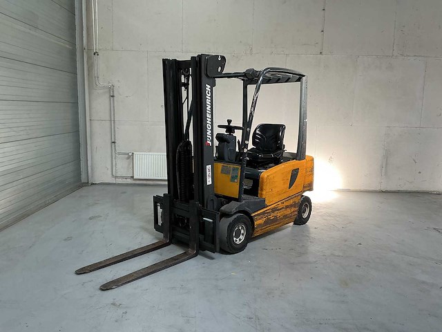 2000 - jungheinrich - efg16 - forklift trucks - afbeelding 1 van  9