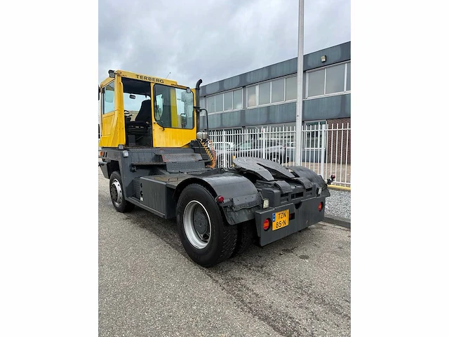 2000 - terberg - rt 250 terminal trekker - various internal transport - afbeelding 3 van  7