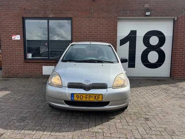 2000 - toyota - yaris - 1.3-16v vvt-i sol - 90-fp-xf - afbeelding 18 van  19