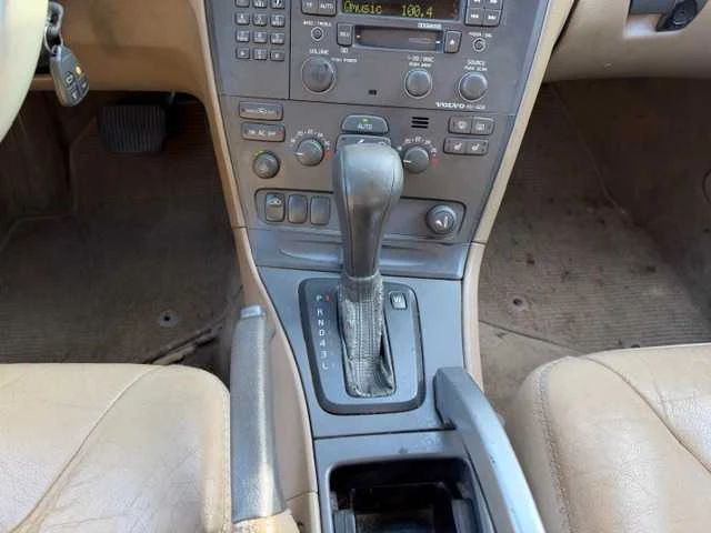 2000 - volvo - v70 cross country - 2.4 t prestige line automaat- 18-ft-dg - afbeelding 9 van  25