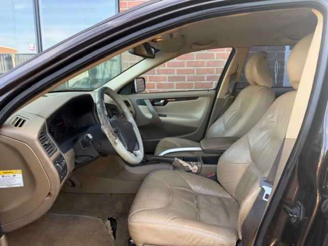 2000 - volvo - v70 cross country - 2.4 t prestige line automaat- 18-ft-dg - afbeelding 10 van  25