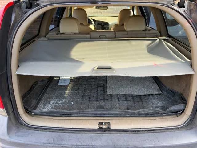 2000 - volvo - v70 cross country - 2.4 t prestige line automaat- 18-ft-dg - afbeelding 15 van  25